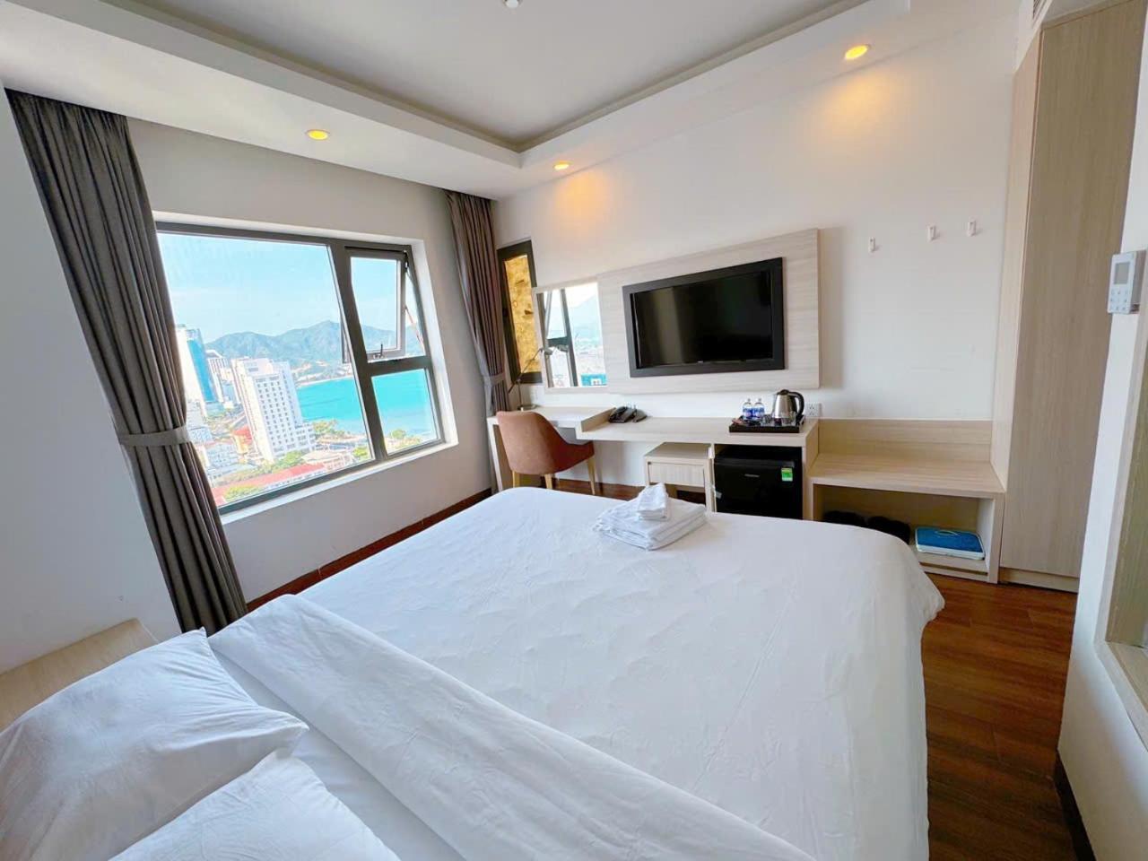 Putin Hotel Nha Trang Exterior photo